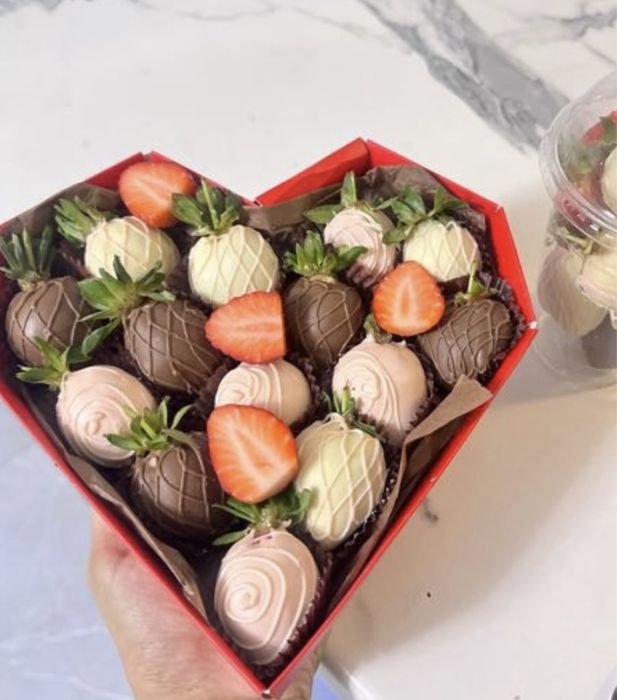 Клубника в шоколаде