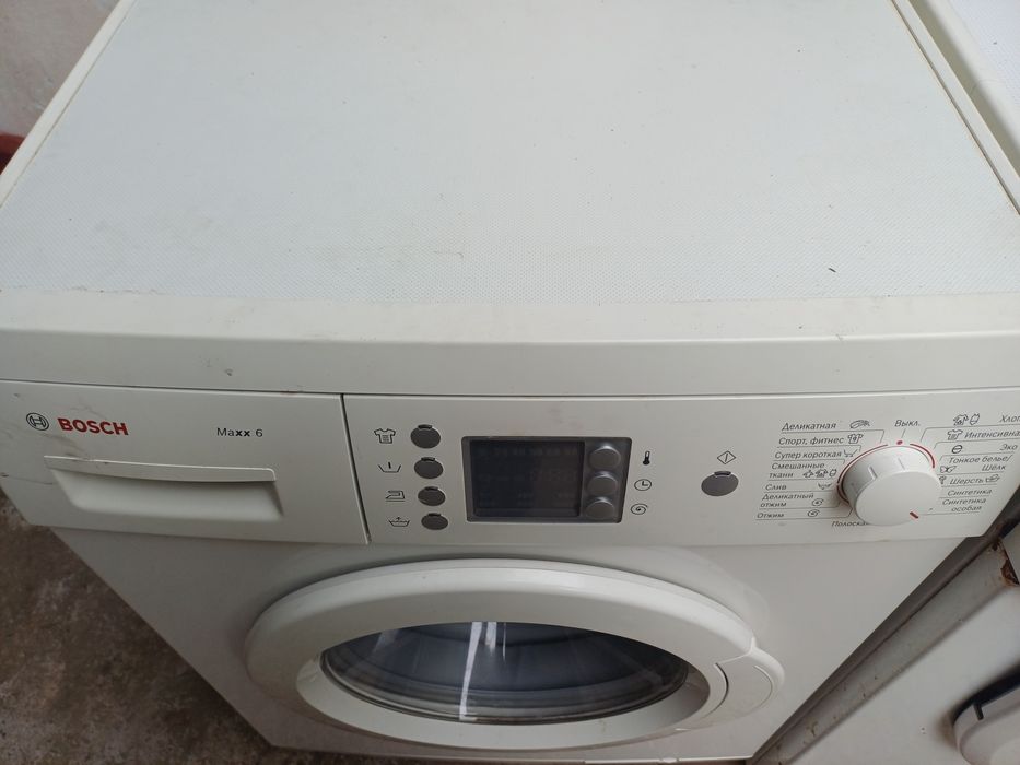 Срочно продаётся стиральная машинка Bosch 6кг отлично работает