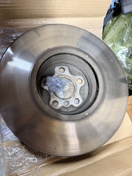 Discuri fata bmw g11 g12 g30 g01 motor b57d30 320cp