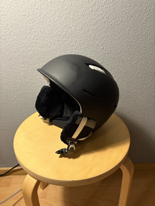 Casca Anon Auburn Marble Black 2022