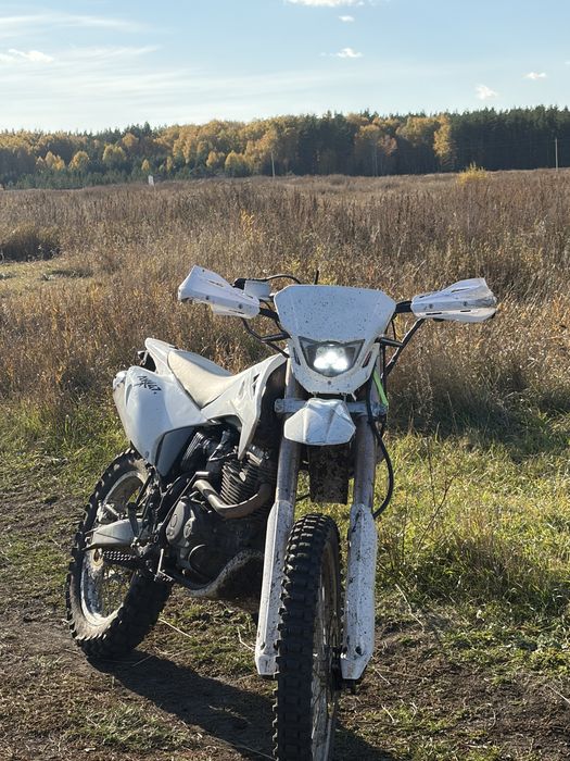 Продам эндуро 250