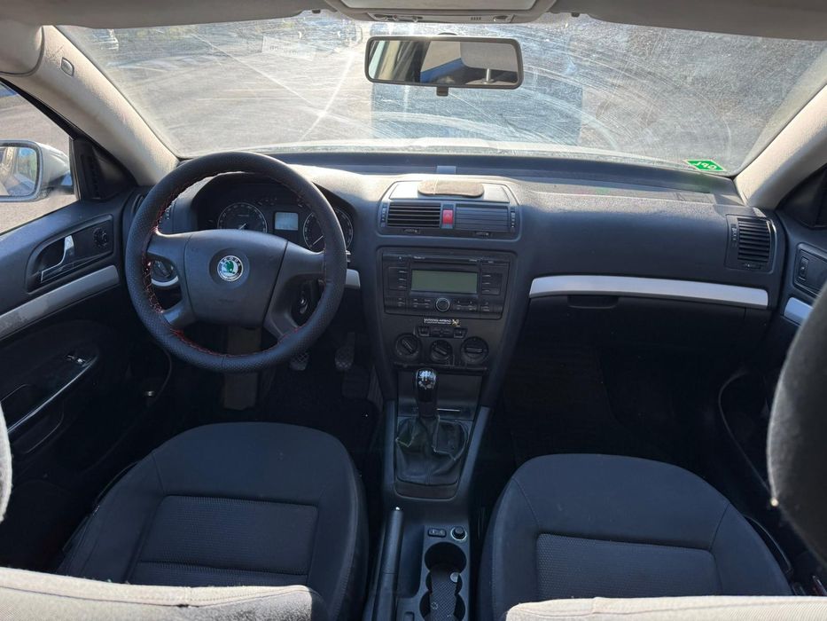 Skoda Octavia2 1.6 MPI GPL/ GAZ+benzina
Consuma ff putin! 6,5% pe g