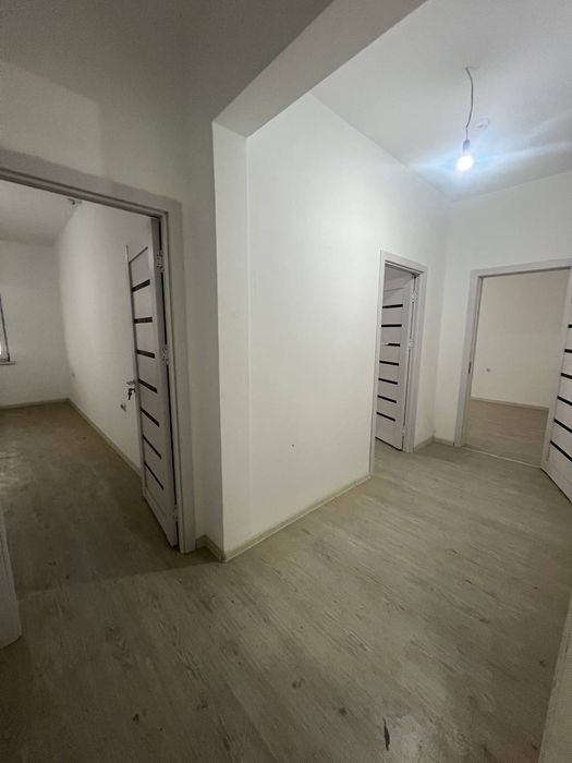 Sergeli Yengi darxonda 2 xonali kvartira sotiladi