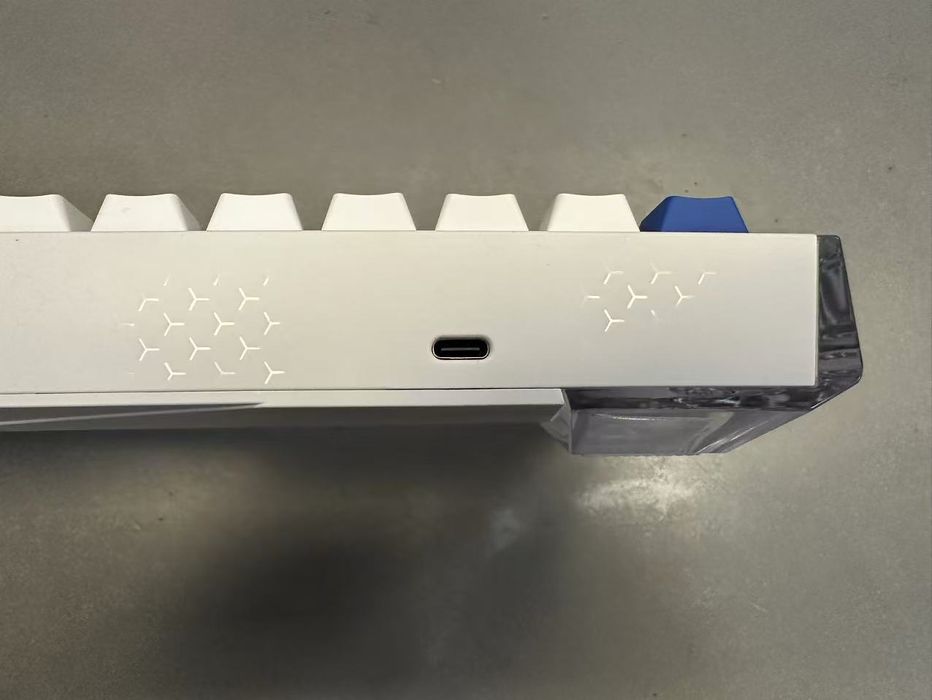 Dareu cool 68 магнитни суичове клавиатура