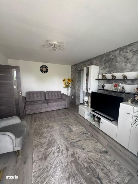 Apartament cu 3 camere, 61 mp, Calea Bucuresti
