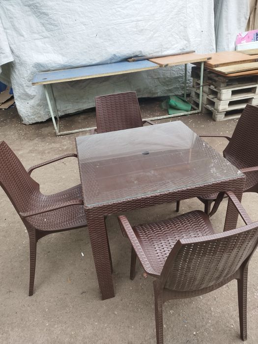 Продается Столы, стулья