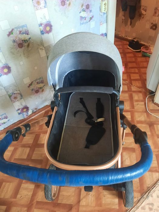 Продам электромобиль  детский