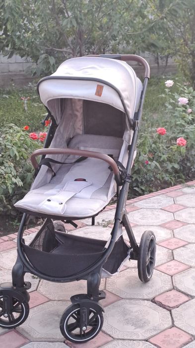 Коляска детская универсальная!