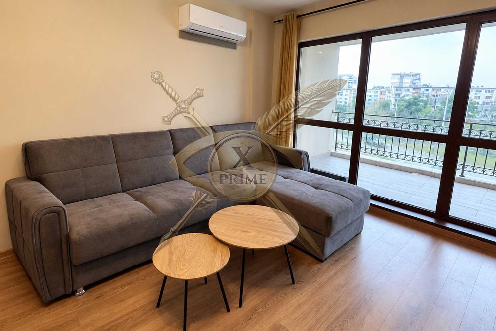 Дава се под наем Тристаен апартамент в Варна, Бриз - 110 кв.м за 1100 € - Снимка #1