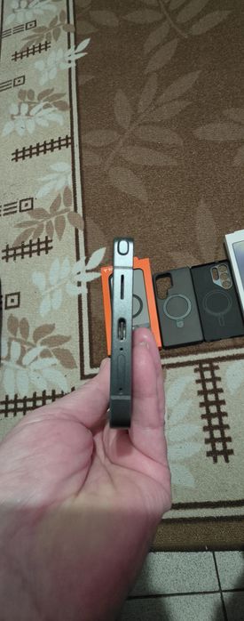 Продавам S25 Ultra