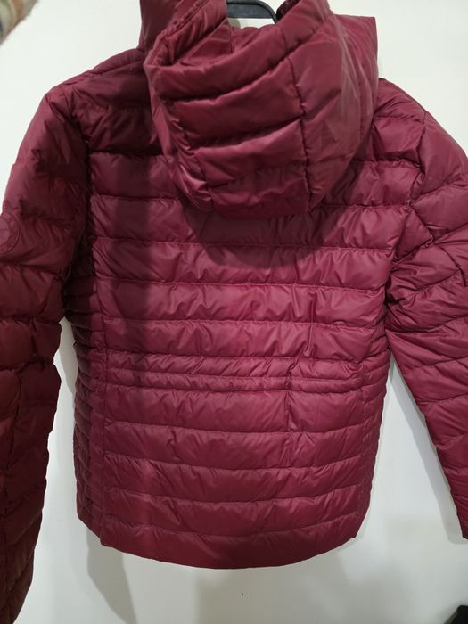 Дамско яке на марката Tommy Hilfiger