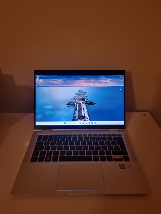 (Rezervat) Hp elitebook x360 g3 laptop tableta 2in1 touchscreen