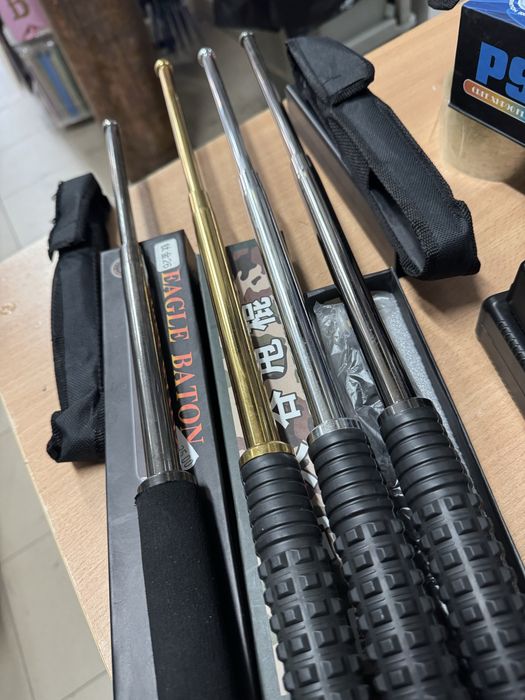 Стоменени палки за самоотбрана