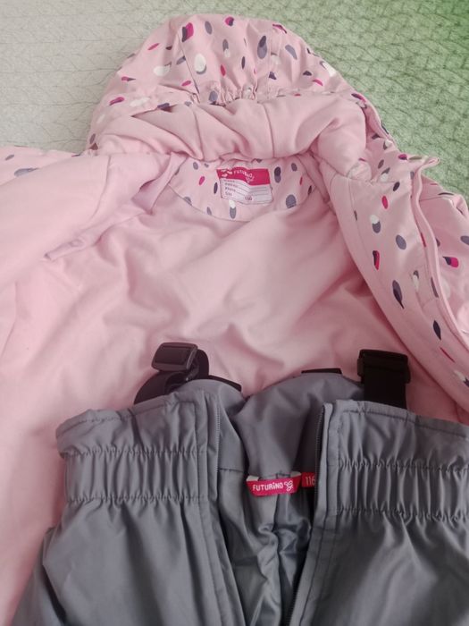 Продам куртку и штаны для девочки