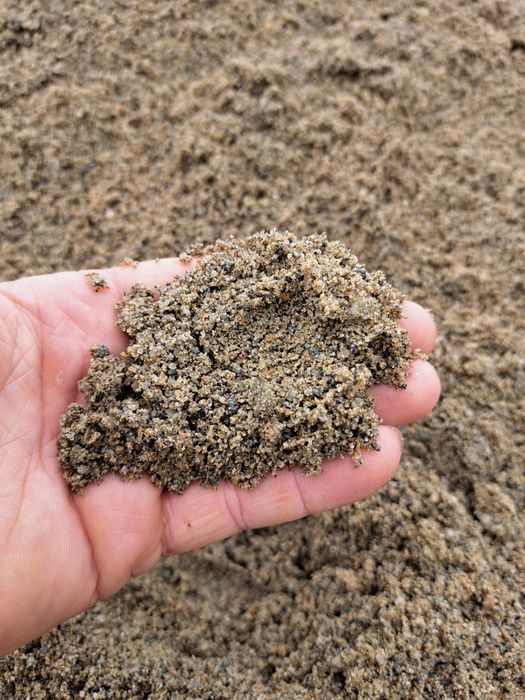 Piatra pentru drum,nisip,piatra dren,piatra sparta,concasata,pamant ma