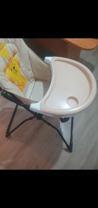 Стол для кормления ребенка