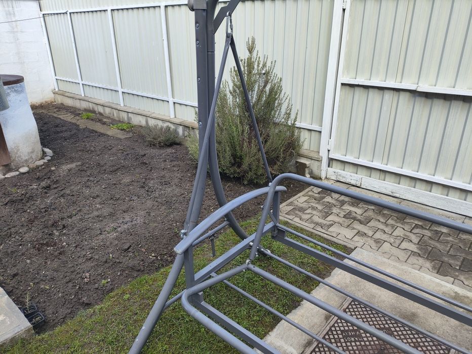 Balansoar gradina 3 persoane - Structura metal
