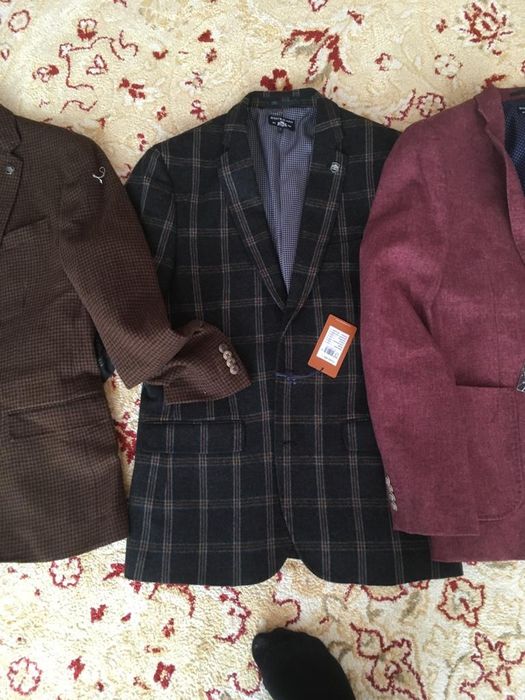 Пиджак сатылады. Европадан келген