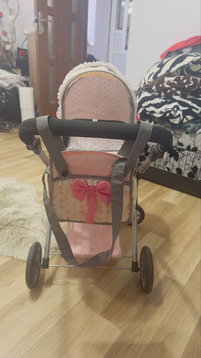 Carut de papusi pentru copii