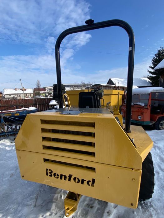 Dumper 8.5 tone Benford