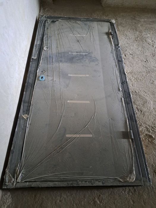 Темир ешик сотилади