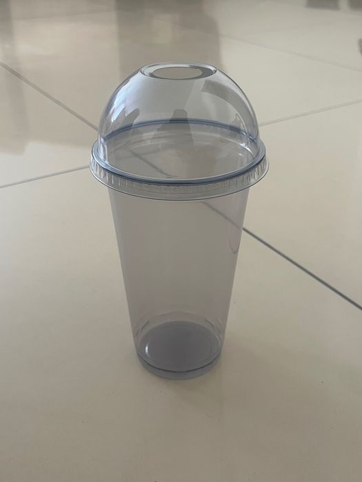 Продам стаканчики и крышки