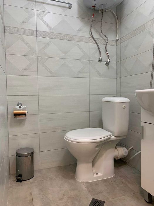 Дава се под наем Едностаен апартамент в Бургас, Лазур - 40 кв.м за 153 € - Снимка #16