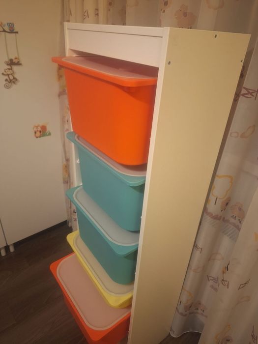 Vând raft Ikea + cutii depozitare - Trofast