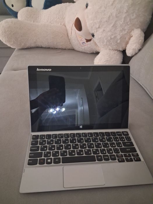 Lenovo Miix стоит 30к-60к