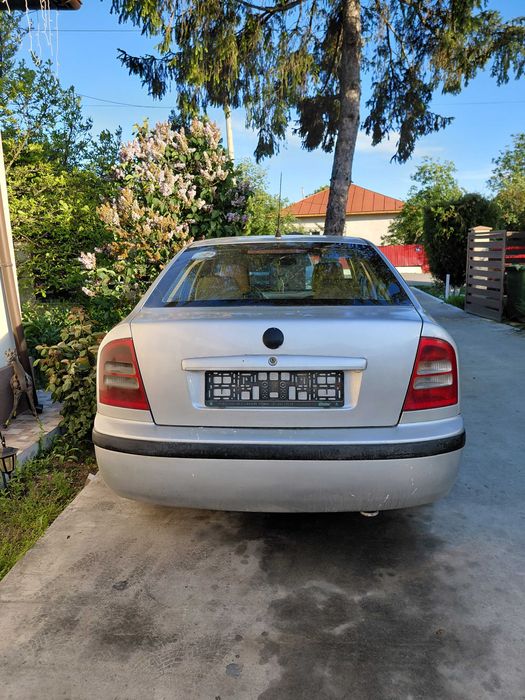 Dezmembrez Skoda Octavia 1.9 alh