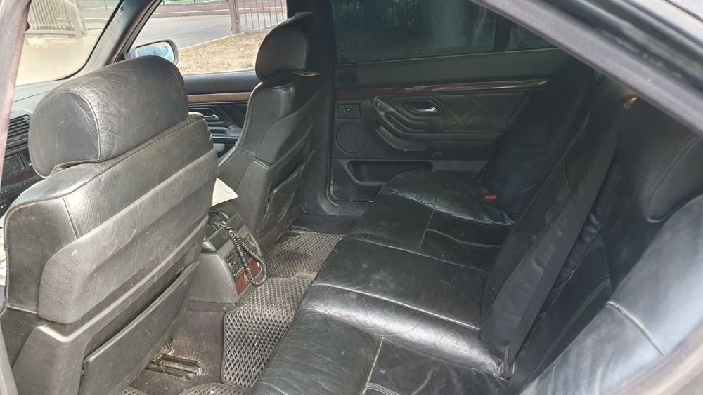 Продам BMW e38 728i
