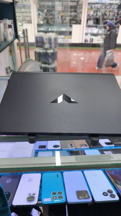 HP Victus RTX4060 8Gb