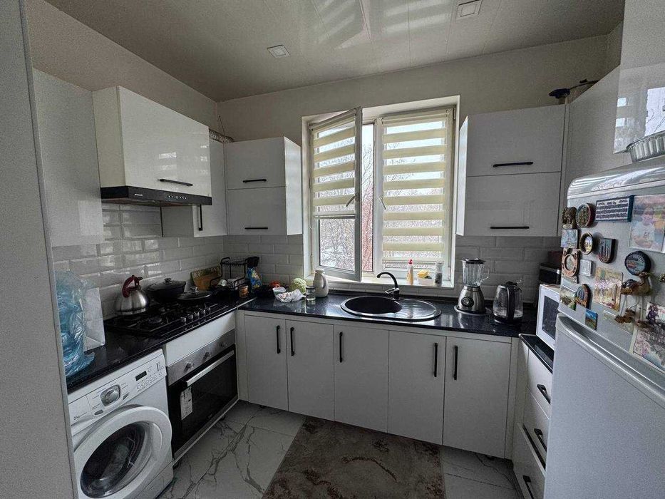 Ахмад Югнаки 3/3/5 78м, 36 дом