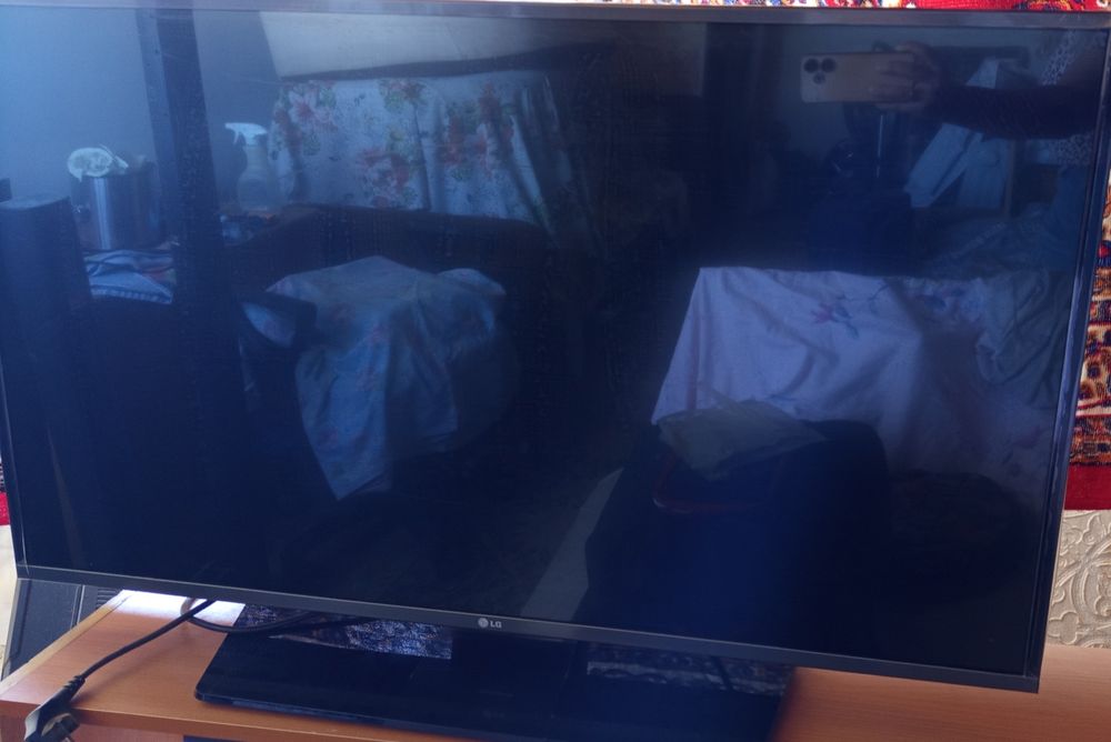 Телевизор LG 43" Smart TV Full HD