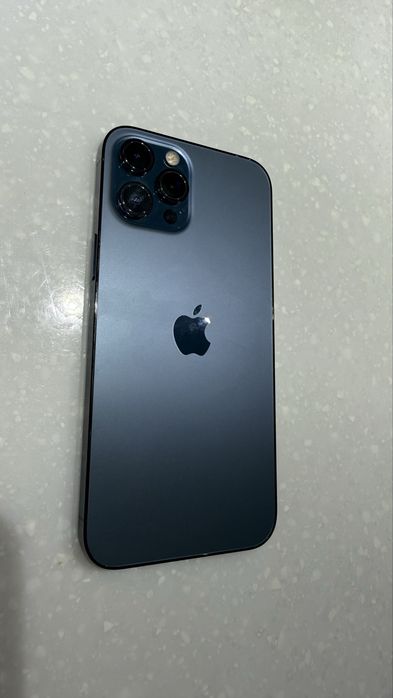 Продается iPhone 12 Pro Max 128 gb