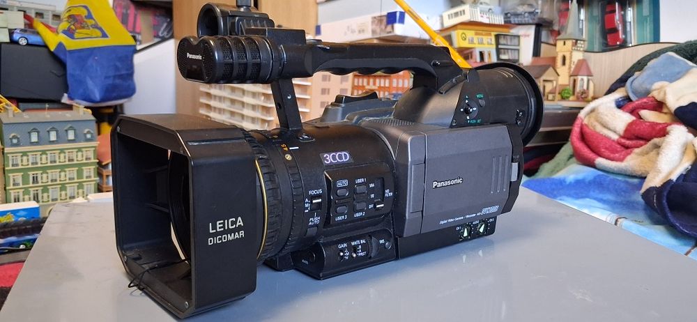 Camera video Panasonic AG-DVX100B