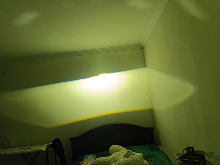 Би Лед яркий 100% Новый