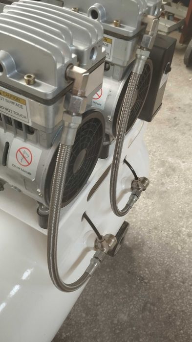 Compresor 60 litri fără ulei, 1,5 kW, silențios, vindem cu factură