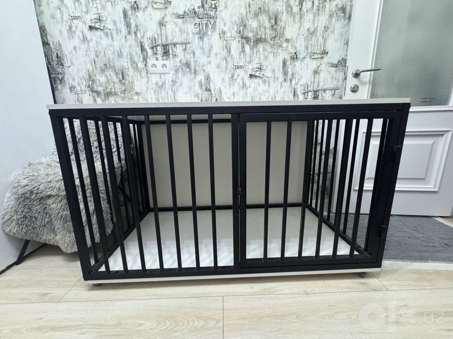 Продам клетку для собак
