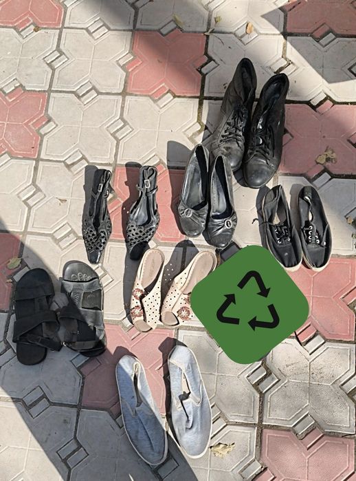 Түрлі аяқ киім тегін