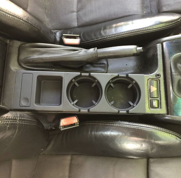 Къпхолдър с монетник за BMW E46