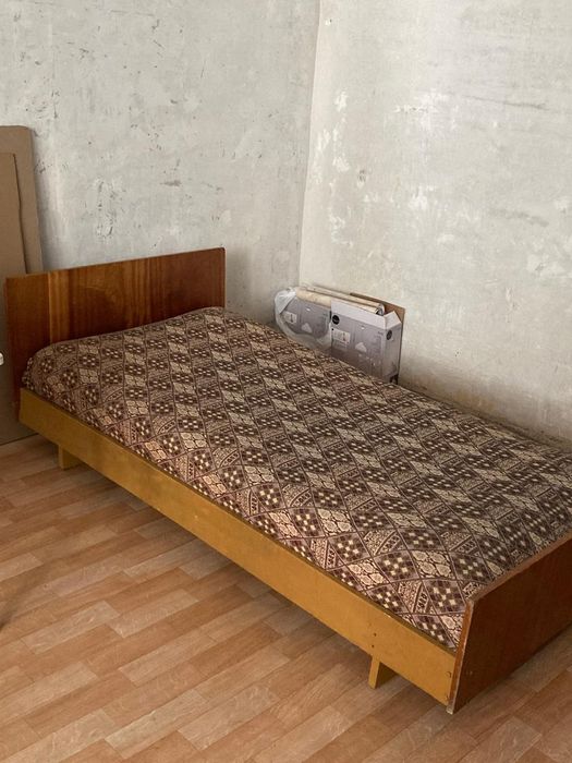 Кровать для дачи