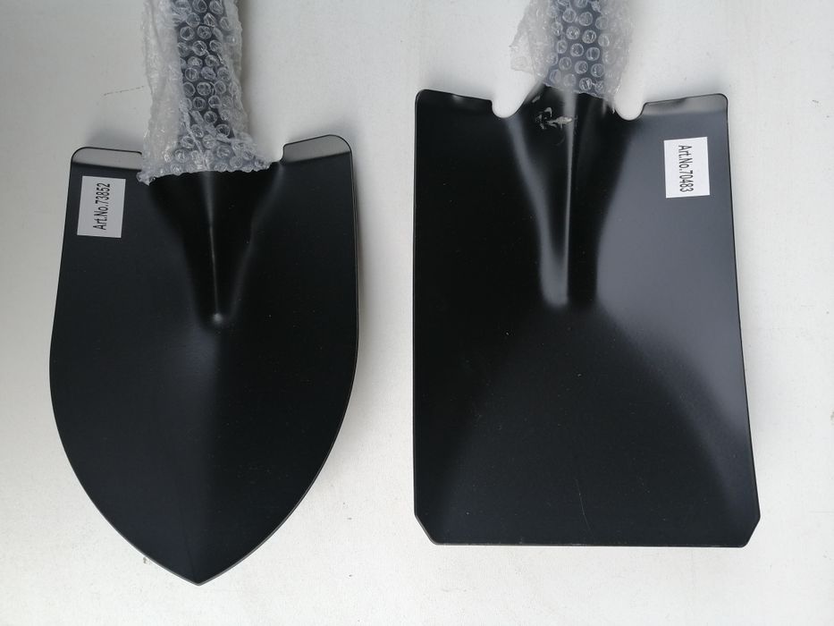 Къса метална лопата 67см