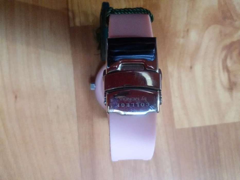 Ceas College By Mondia De Dama(Nou)