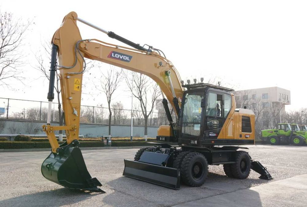 Колесный Экскаватор LOVOL FW180F