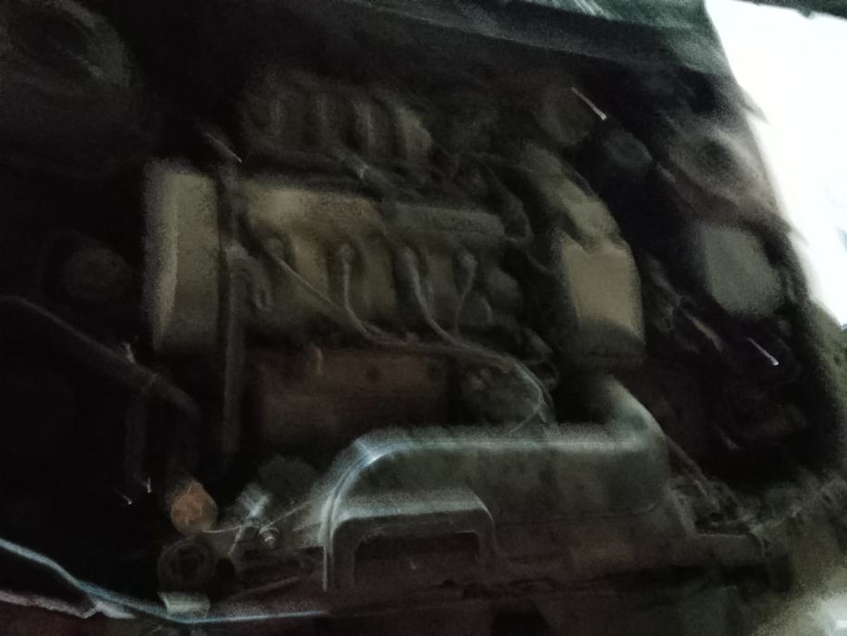 Продам запчасти на мазда