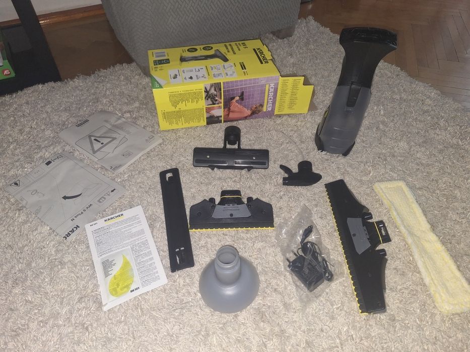 Aspirator  de spălat geamurile ri