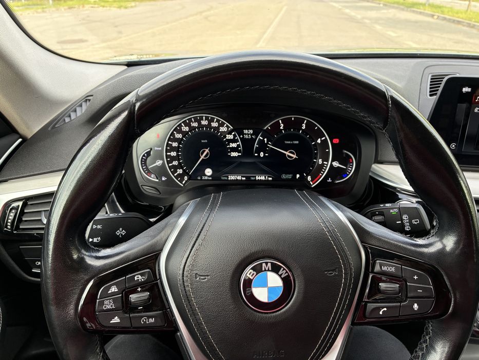BMW 5 Series 2018 — imagine 5