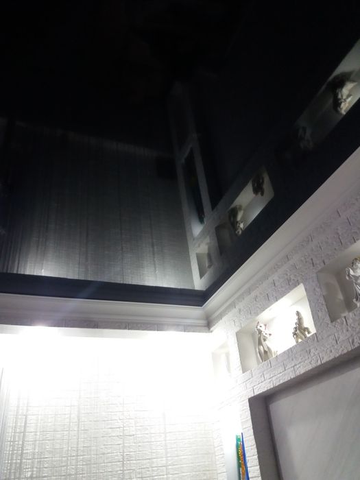 Натяжные потолки