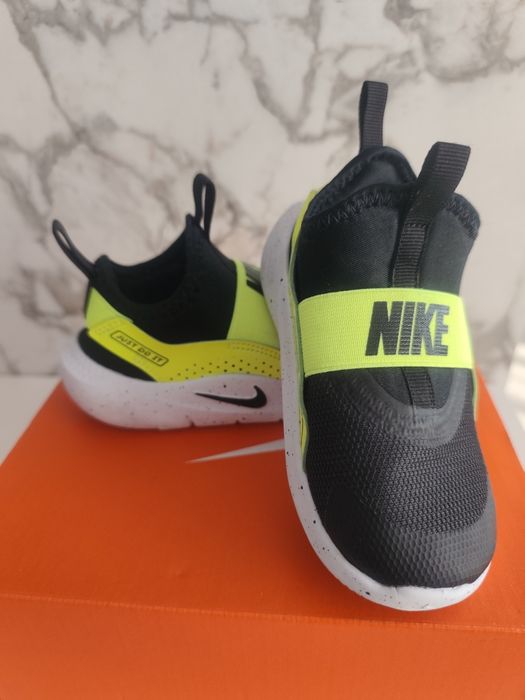 Маратонки Nike Flex Runner 4